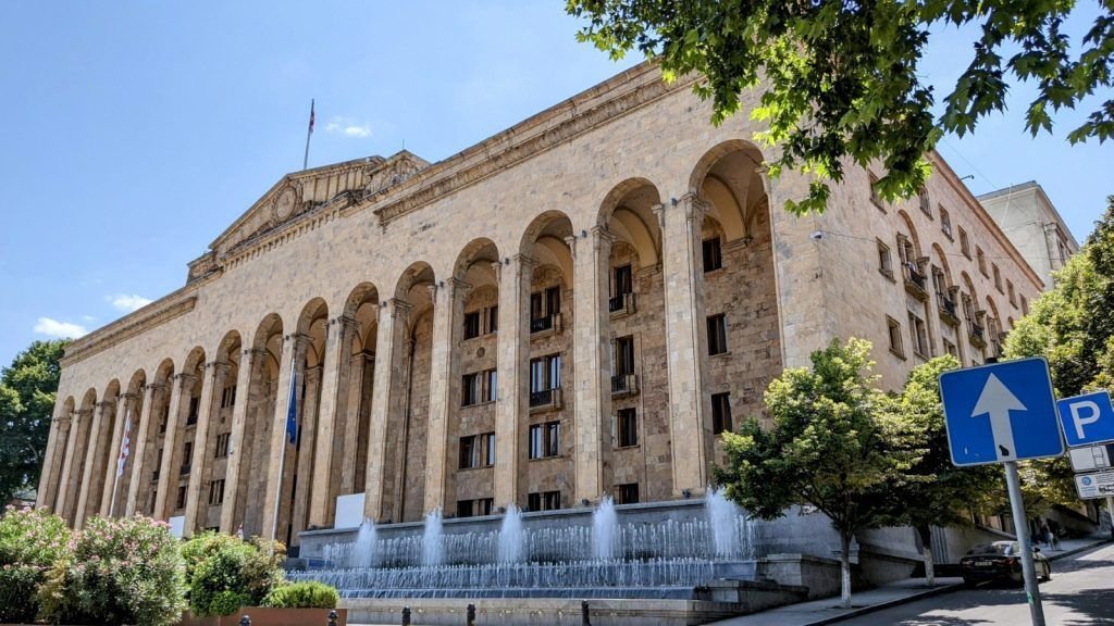 El parlamento de Tbilisi